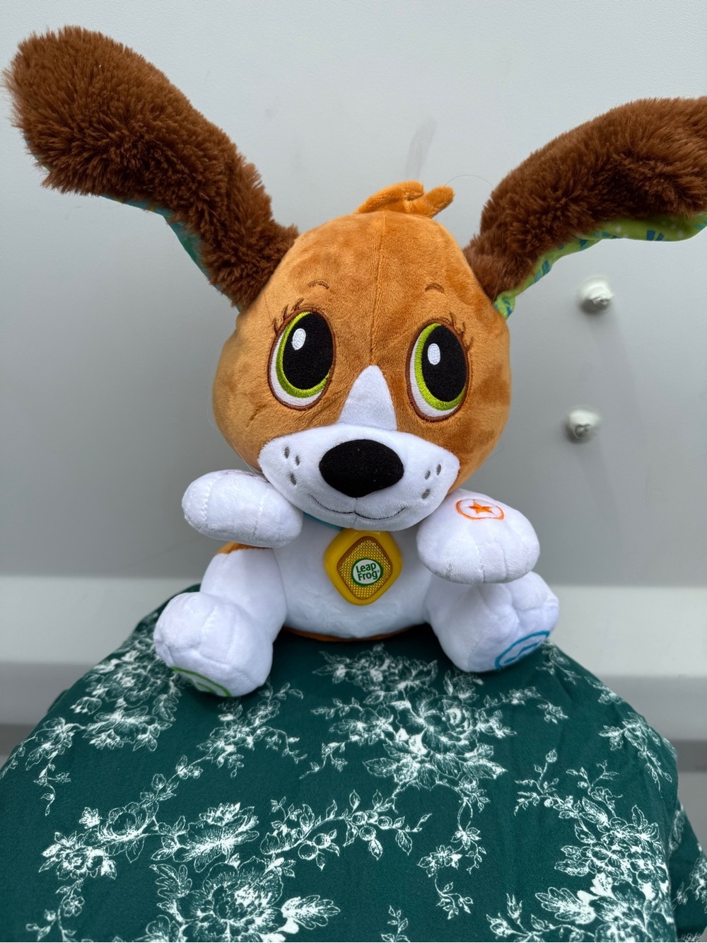 Leap Frog Brown and White Plush Puppy Interactive Dog Toy Tested Works